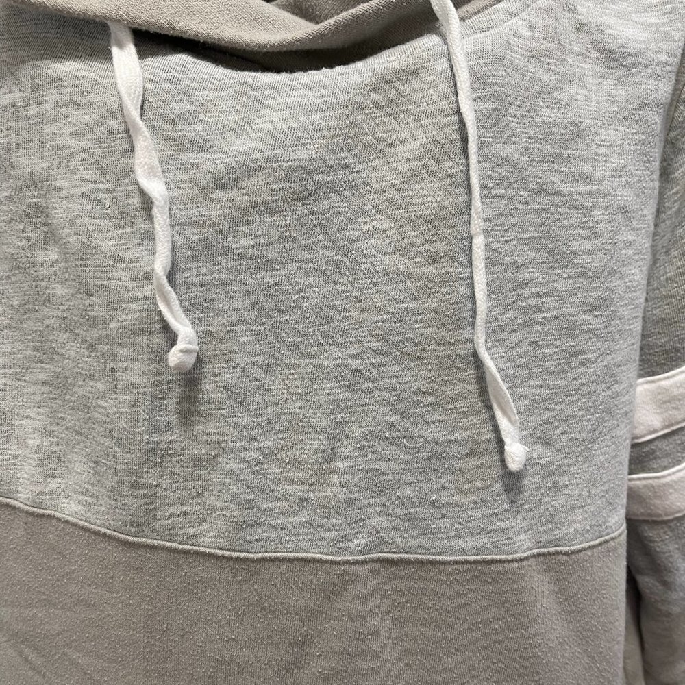 PINK Pullover Hoodie Size Small Gray Women's Girls - Picture 4 of 12